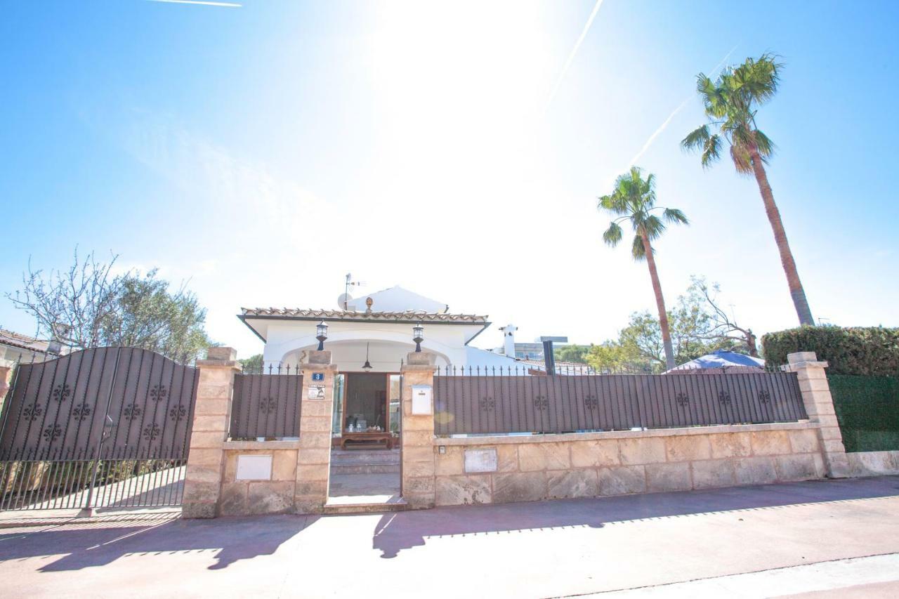 Alcudia Beach Bagian luar foto